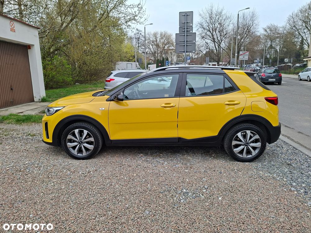 Kia Stonic 1.0 T-GDI M DCT - 1