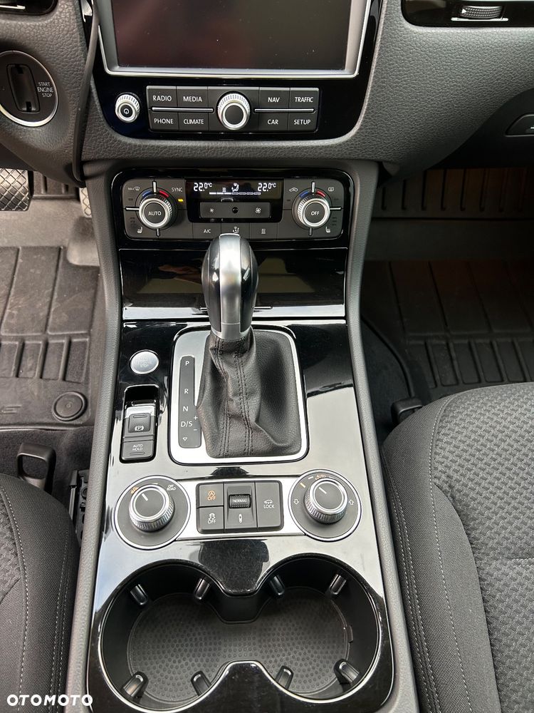 Volkswagen Touareg - 24