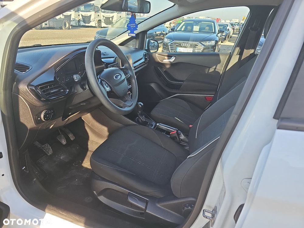 Ford Fiesta 1.1 Trend - 10