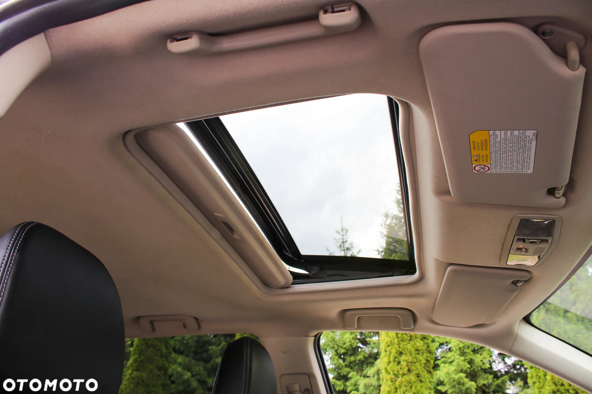 Mitsubishi Outlander 2.2 DI-D 4WD Instyle - 30