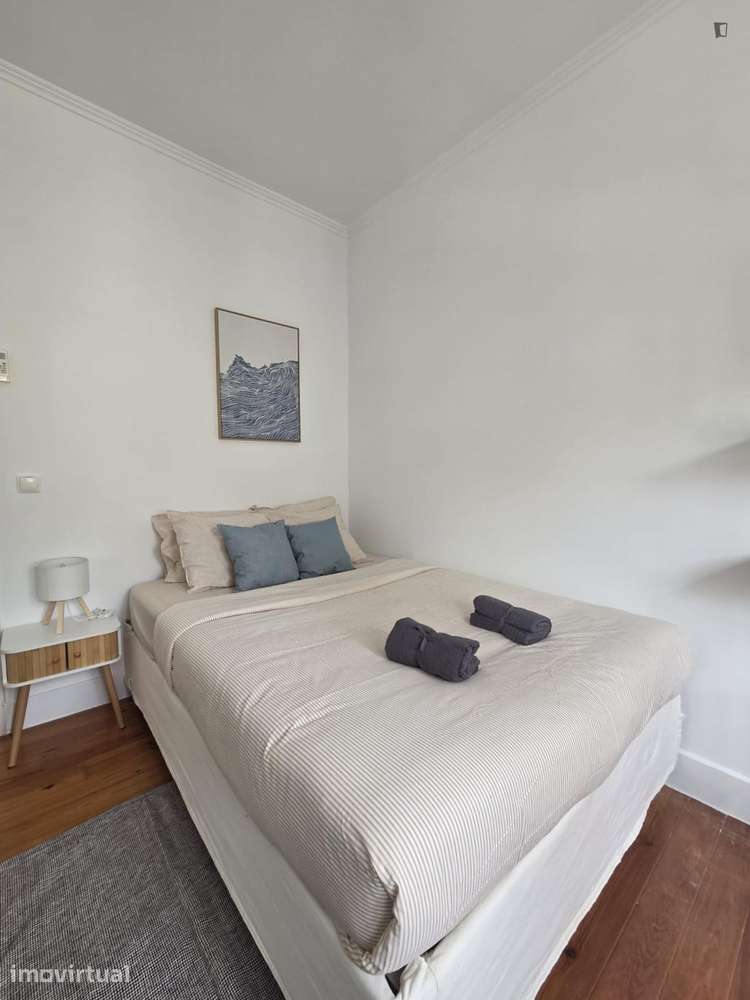 Quarto - localizado em Alameda Lisbon - Grande imagem: 3/30