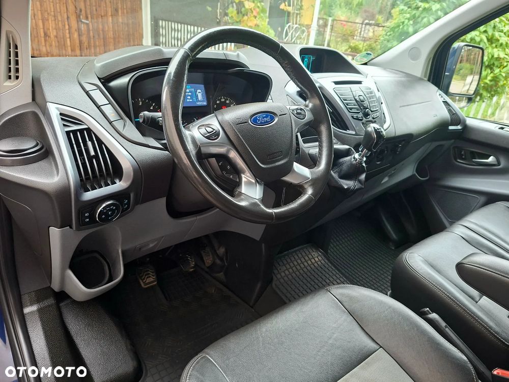 Ford TRANSIT CUSTOM SPORT - 19