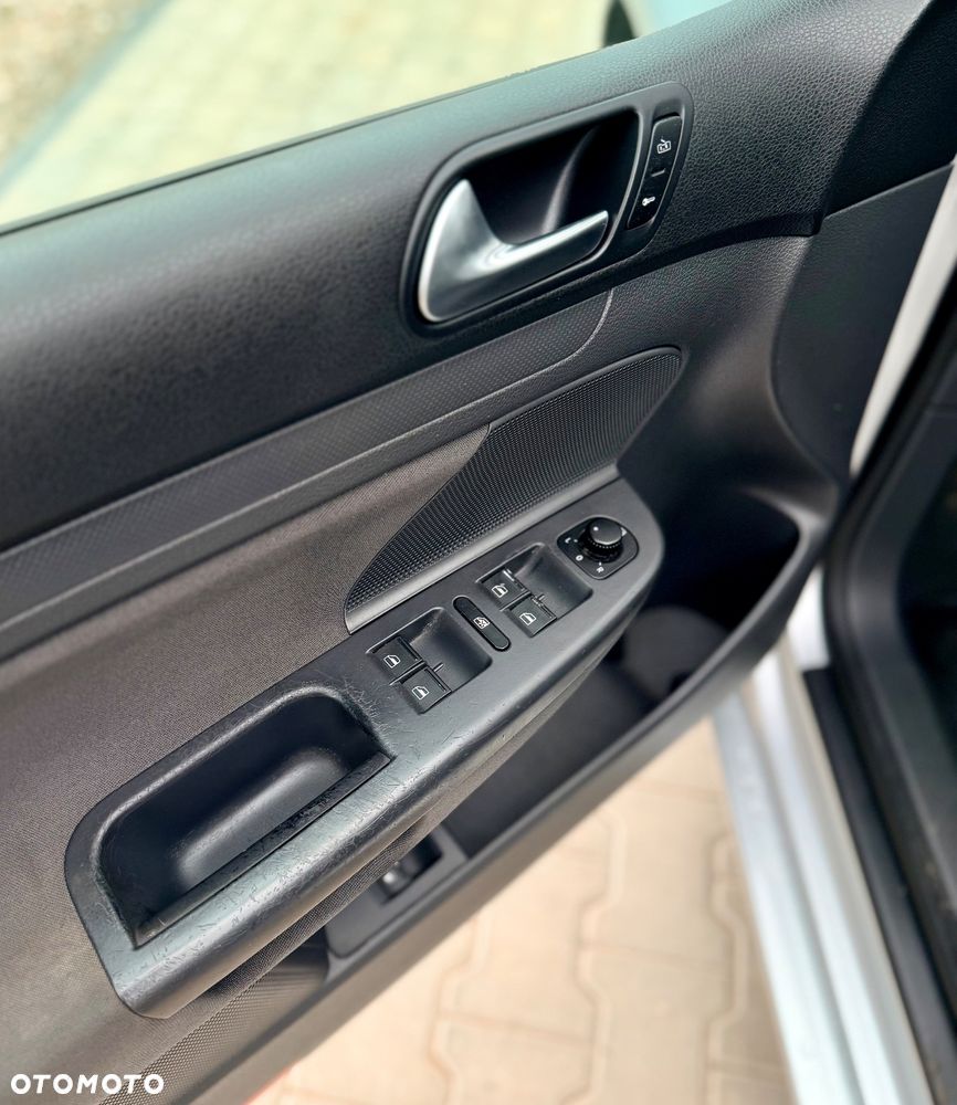 Volkswagen Golf V 1.4 FSI Trendline - 9