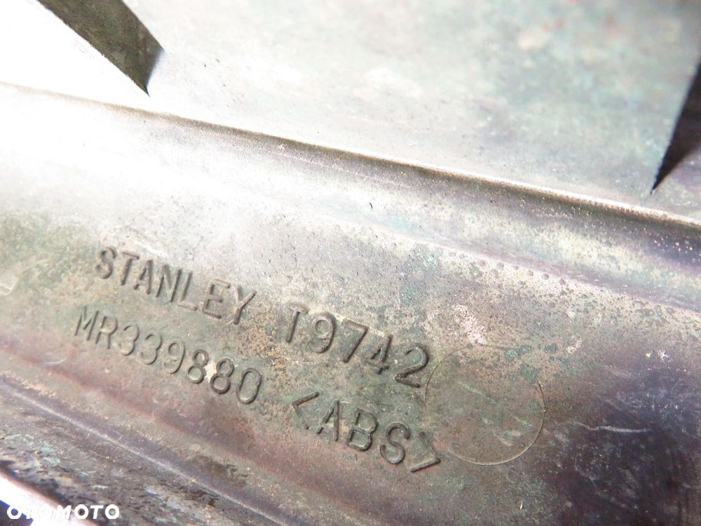 ATRAPA GRILL MITSUBISHI L200 II MR339880 - 7