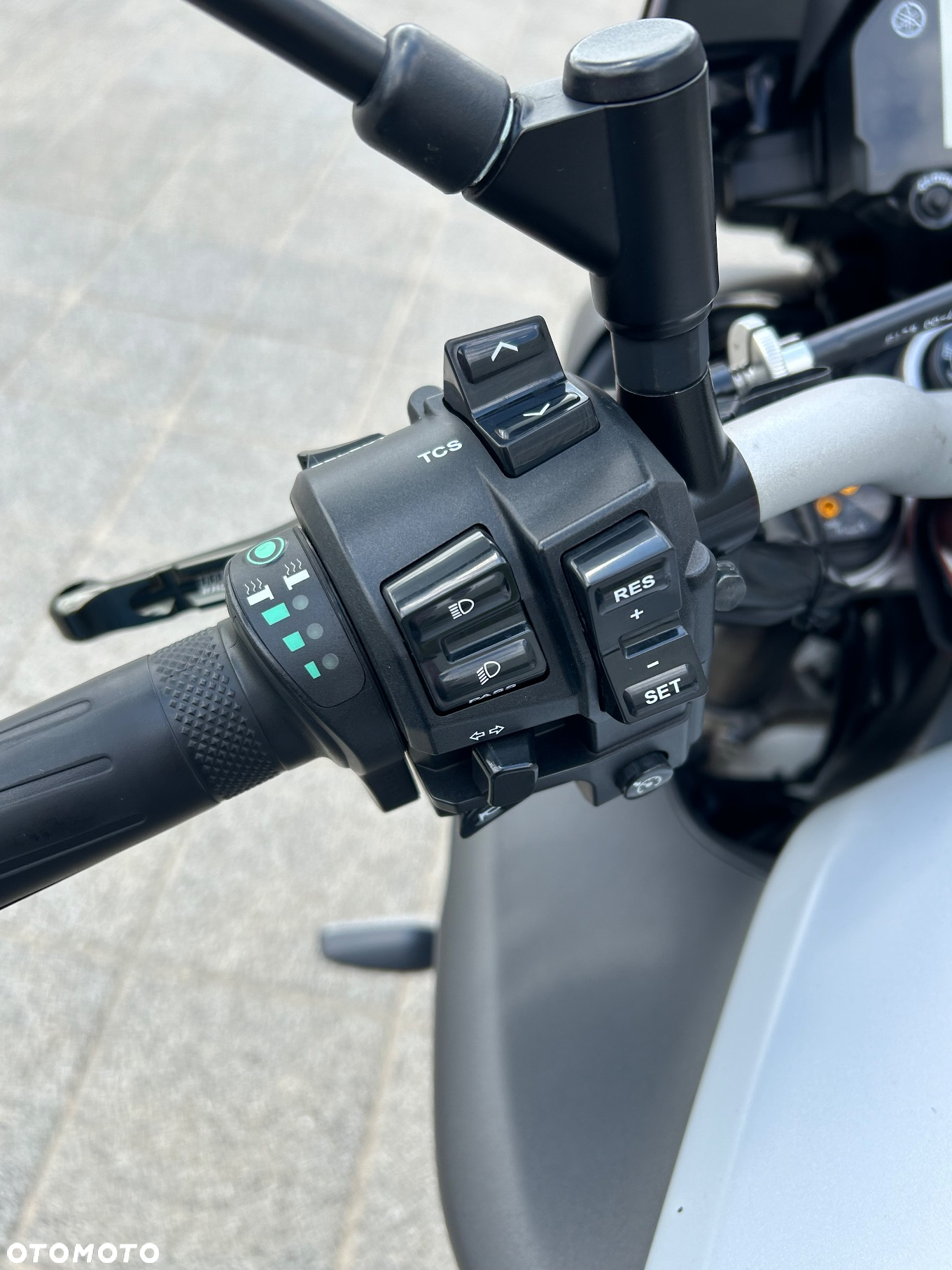 Yamaha MT - 33