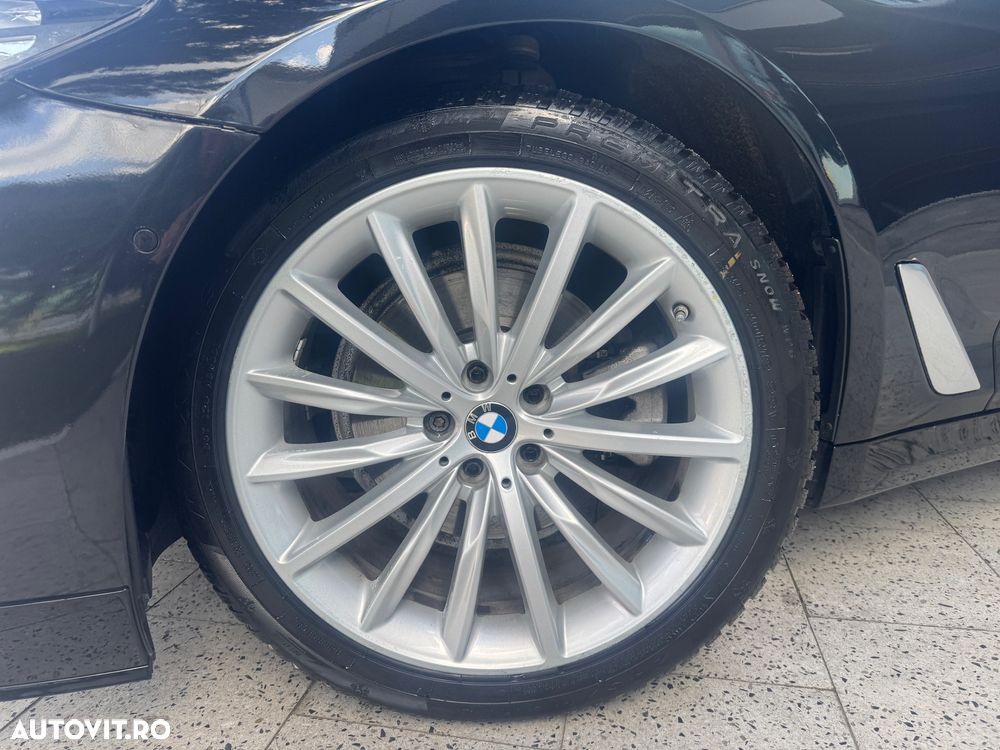 BMW Seria 5 520d Aut. - 16
