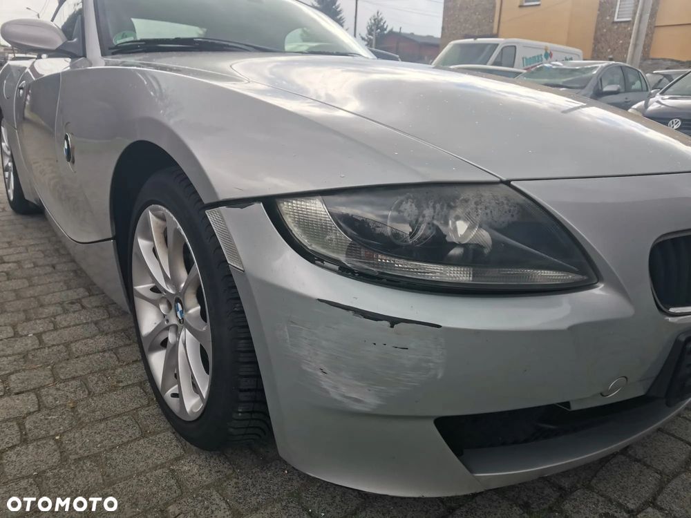 BMW Z4 2.0i - 9