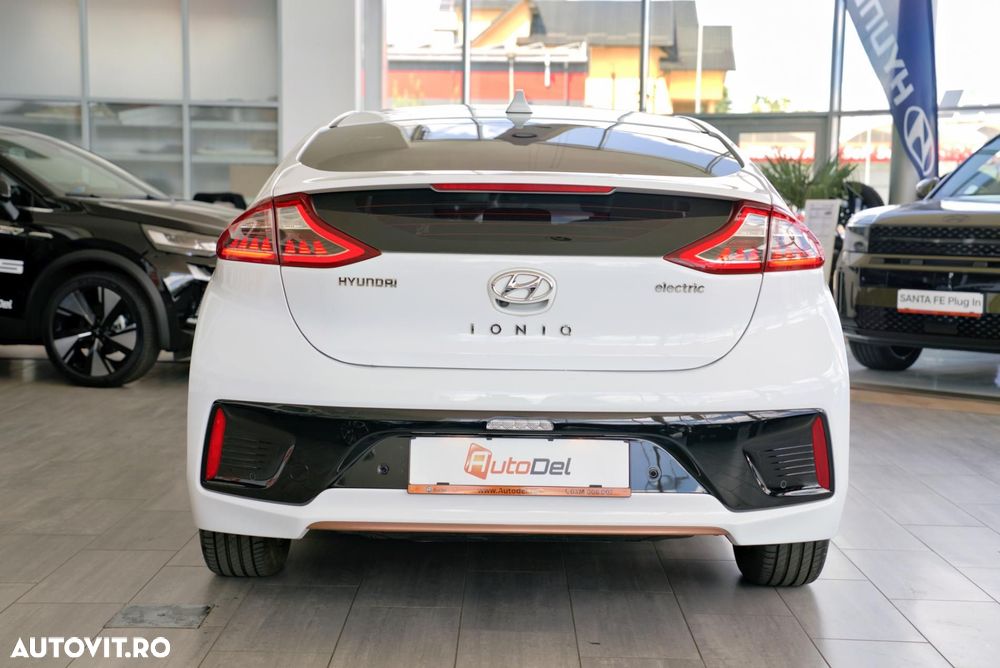 Hyundai IONIQ Style - 10