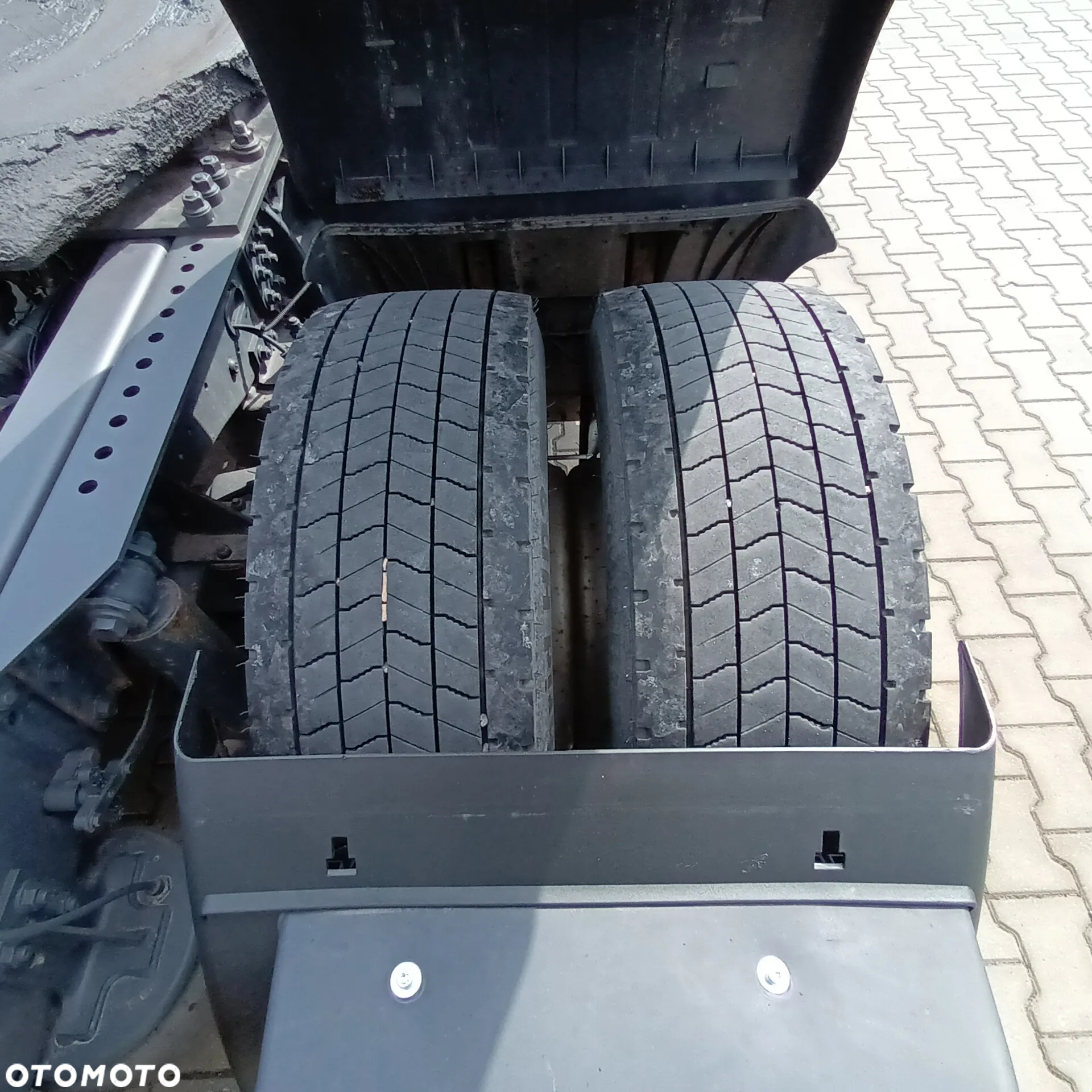 Iveco AS440S46T/FP LT - 9