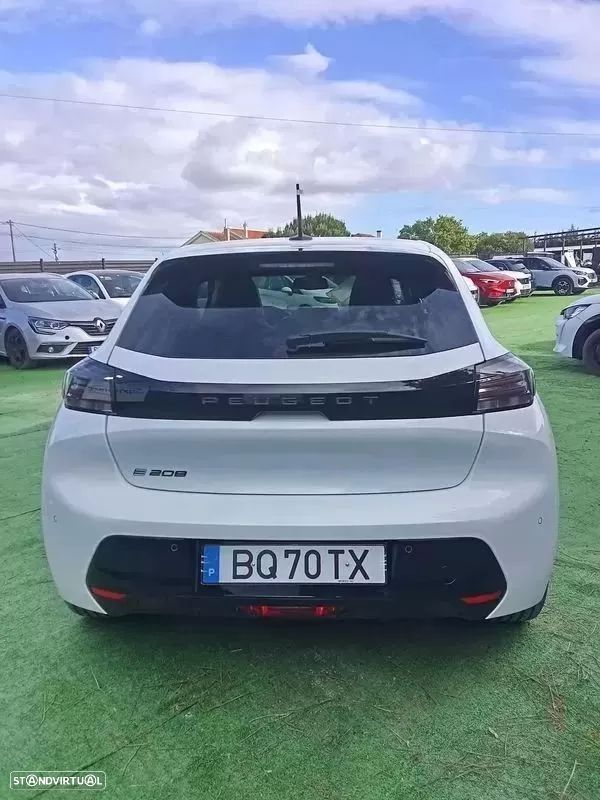 Peugeot e-208 50 kWh GT Line - 7