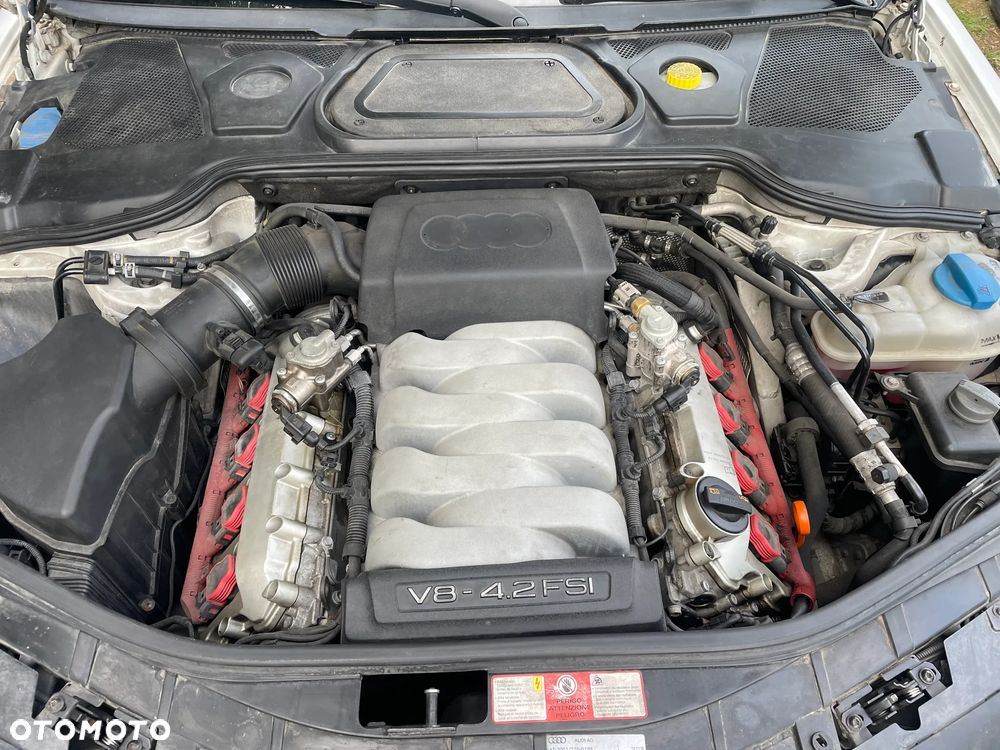 Audi A8 4.2 FSI Quattro - 20