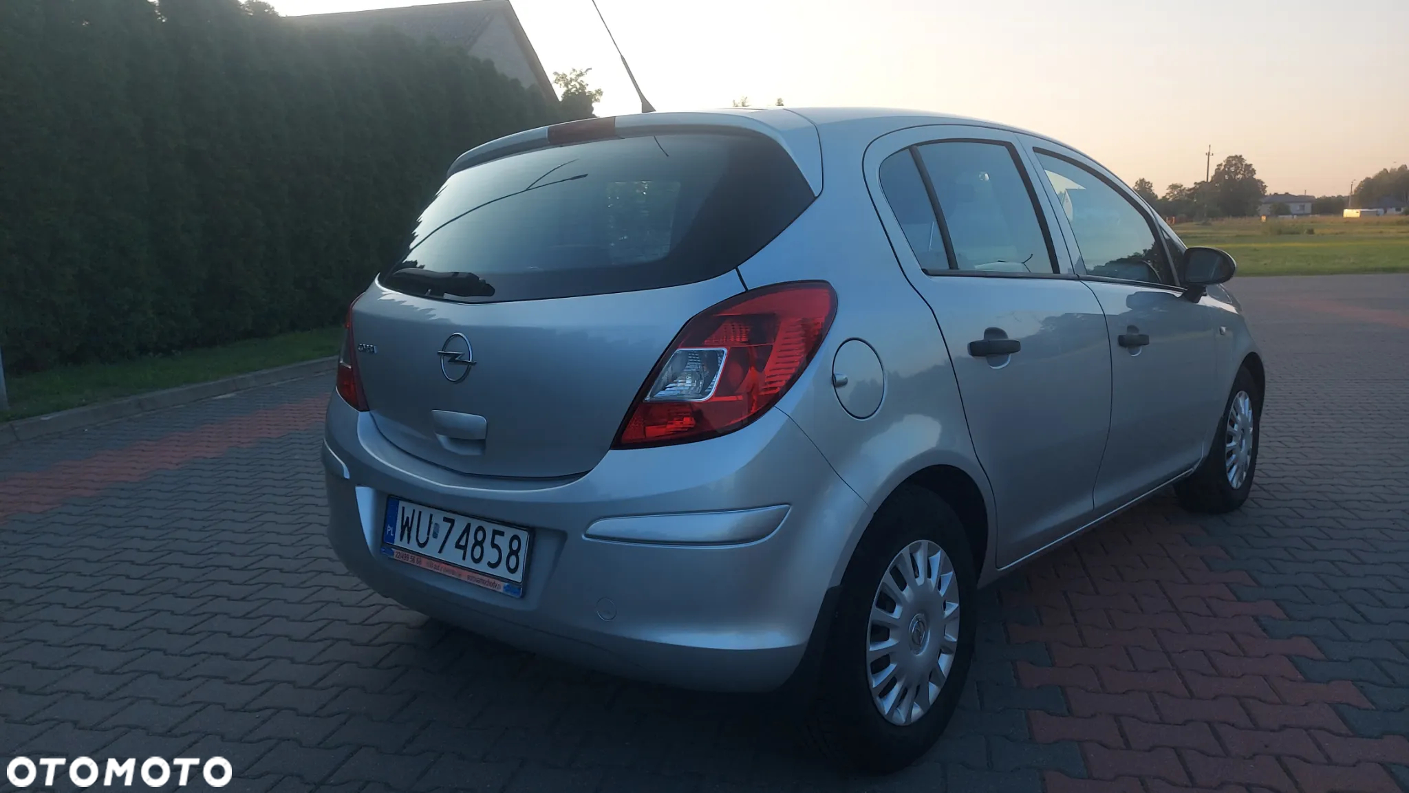 Opel Corsa 1.2 16V 111 - 16