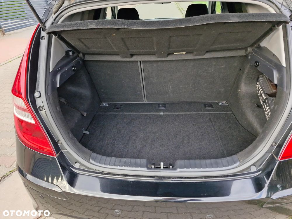 Hyundai i30 - 18