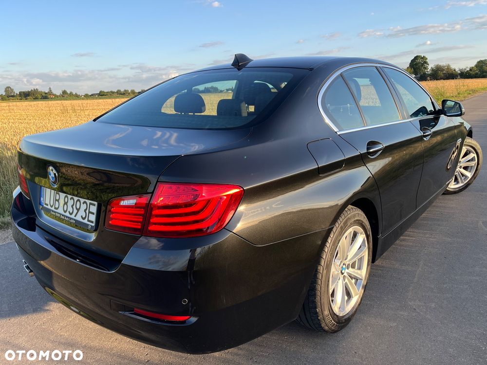 BMW Seria 5 518d Sport - 10