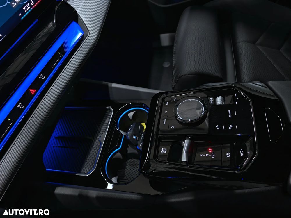 BMW Seria 5 520i AT MHEV - 15