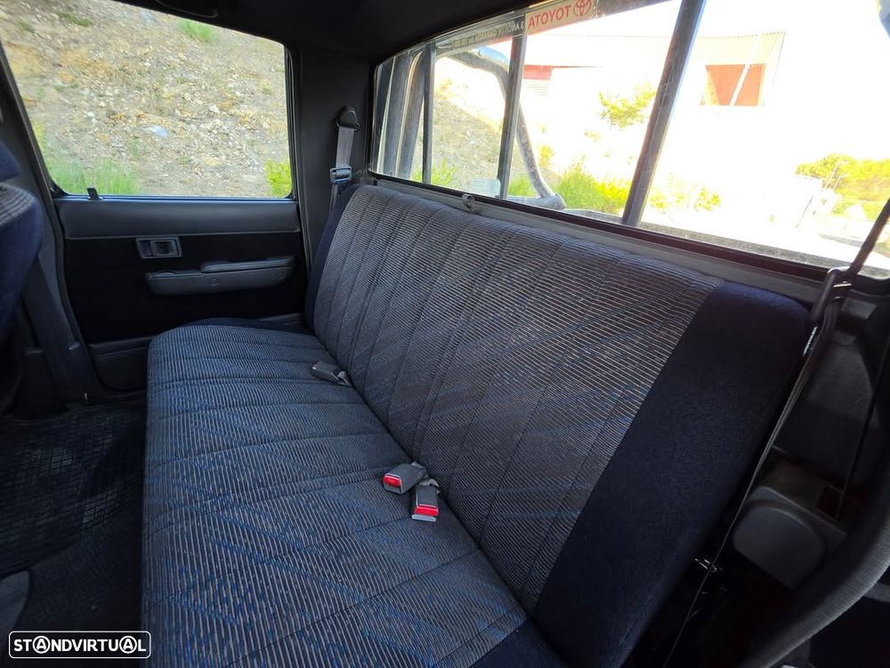 Toyota Hilux 2.4 D LN145LPT Cab Dupla - 7