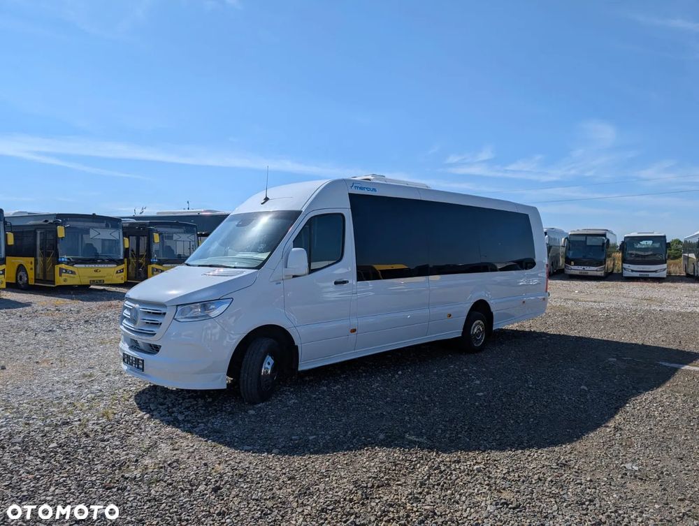 Mercedes-Benz Sprinter 517 - 10