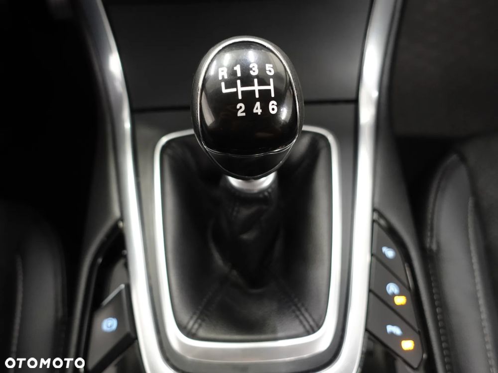 Ford S-Max 2.0 TDCi 4WD Titanium - 34