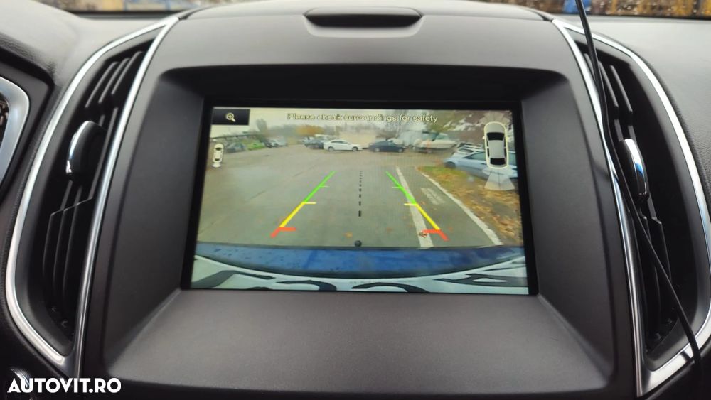 Ford Edge 2.0 TDCi Powershift Titanium - 13