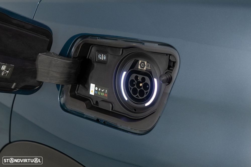 Peugeot 3008 1.6 Hybrid Allure Pack e-EAT8 - 18