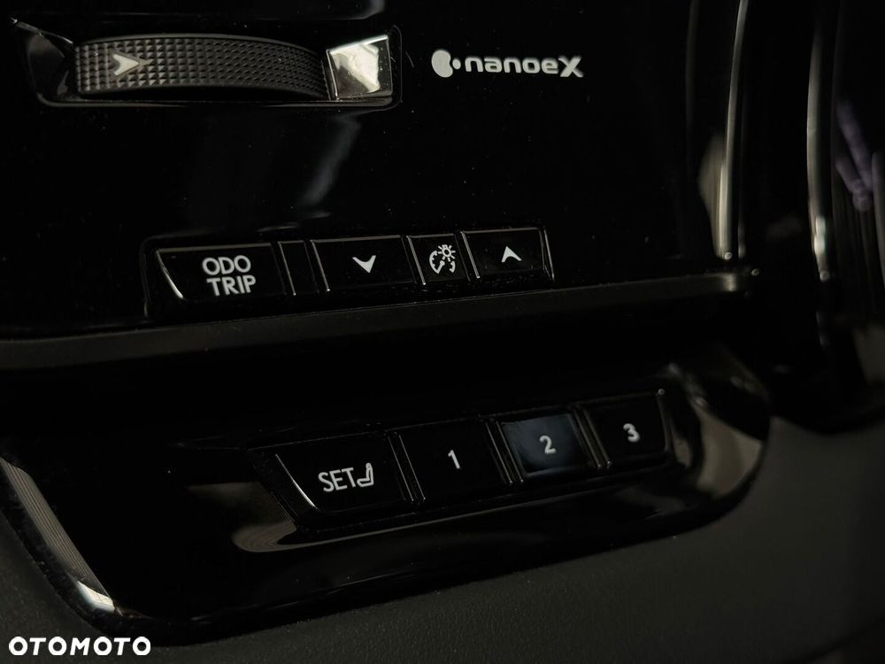 Lexus RX - 35