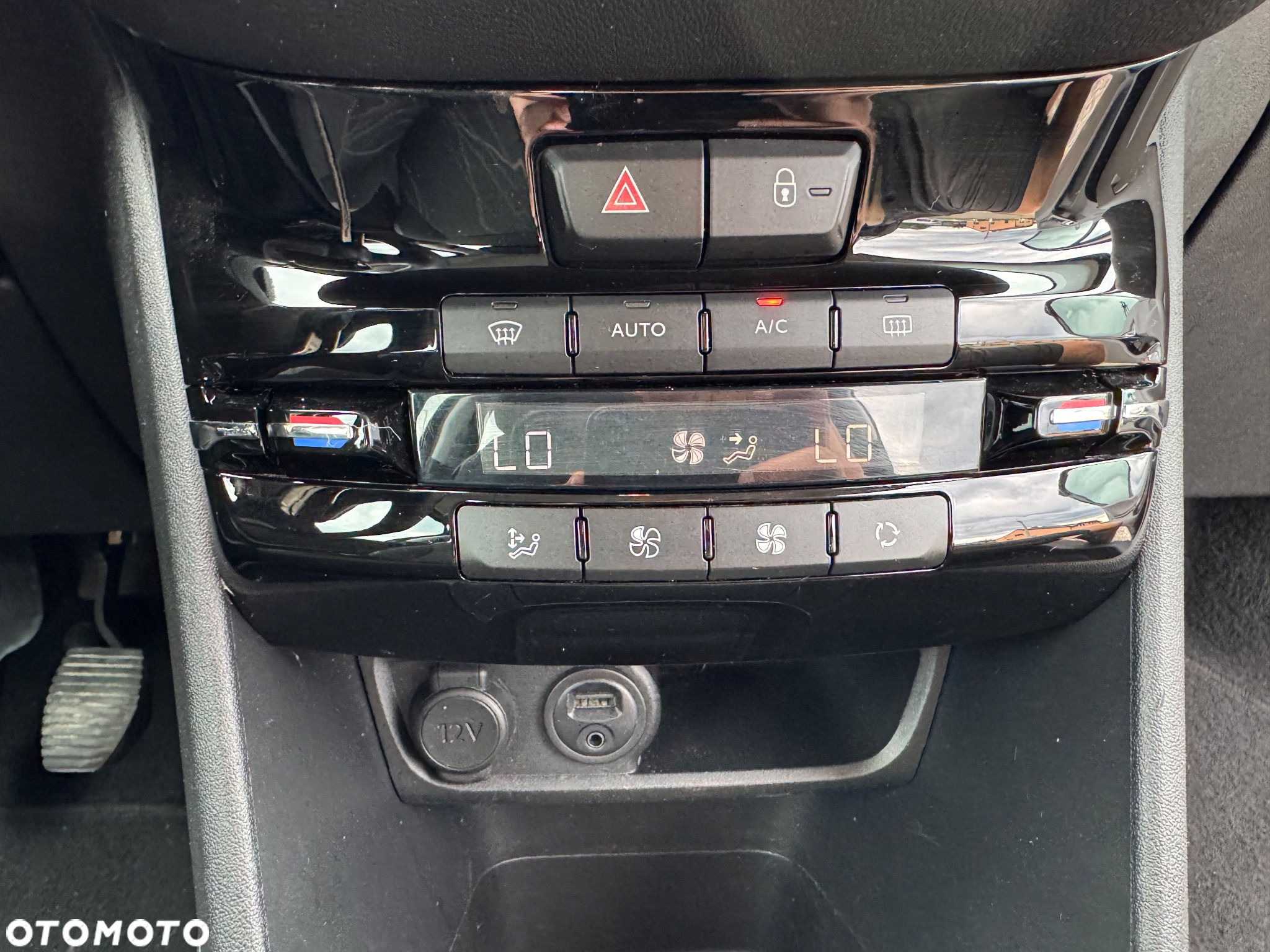 Peugeot 208 1.4 VTi Active - 20