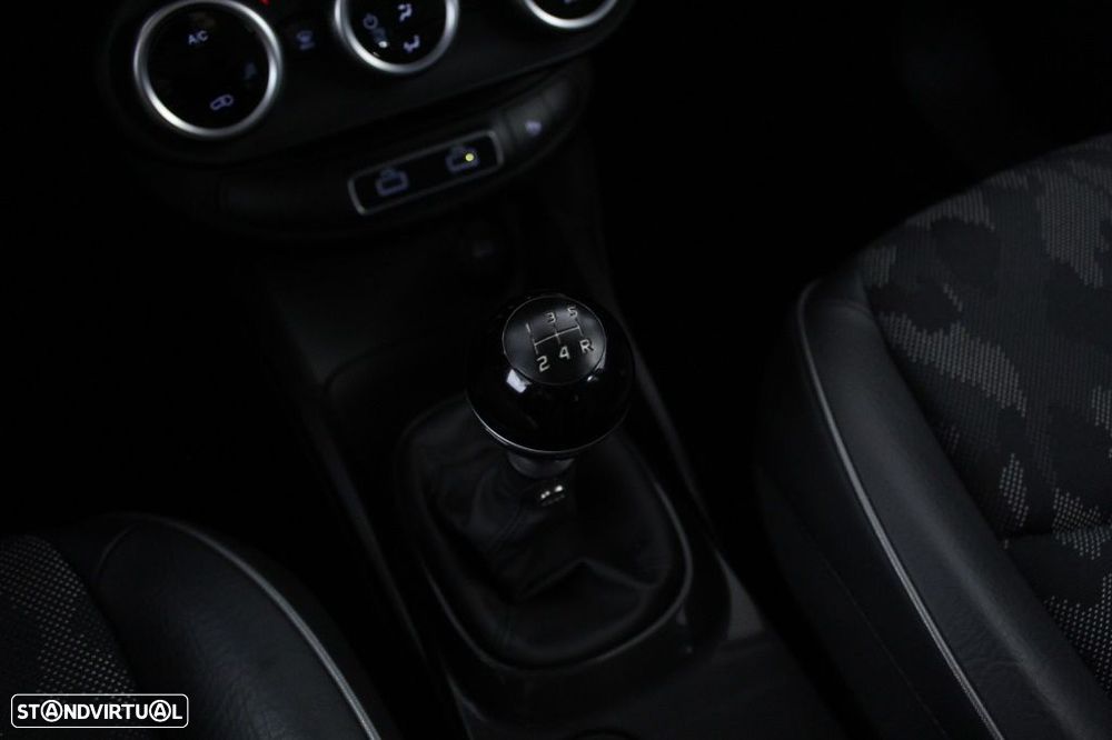 Fiat 500X 1.3 MJ City Cross - 32