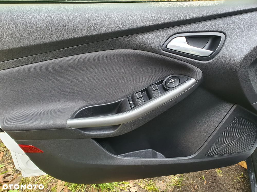 Ford Focus - 16