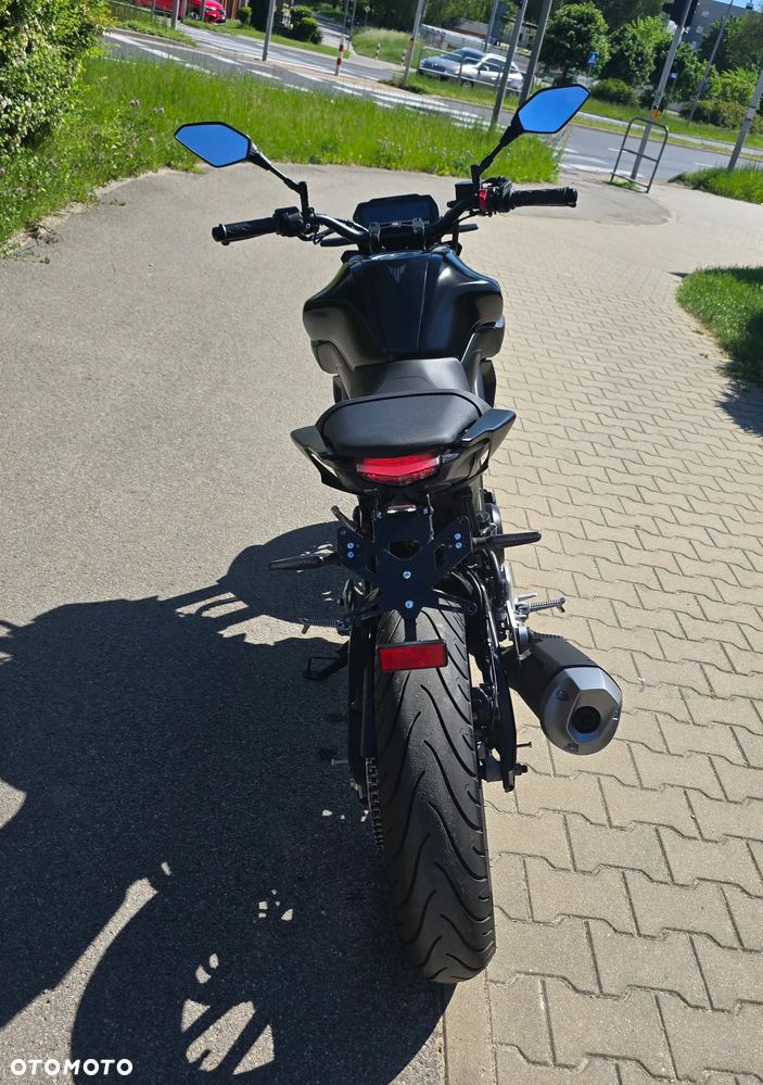 Yamaha MT - 22