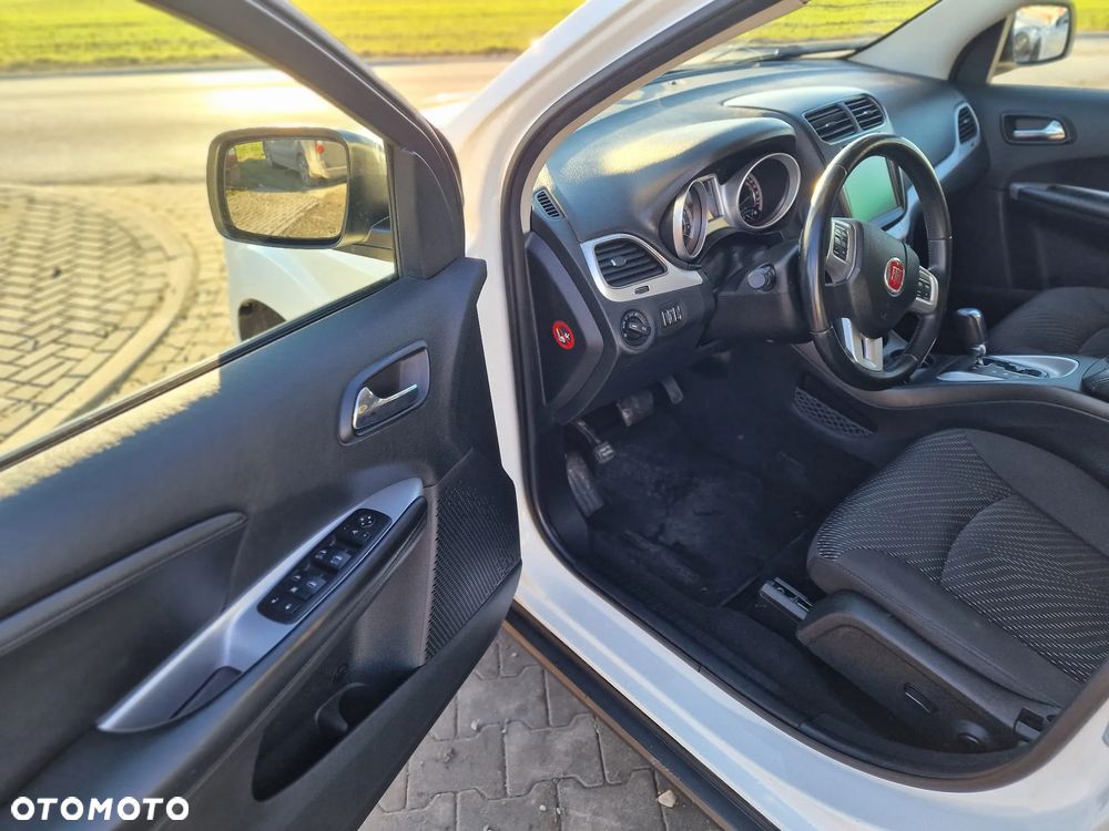 Fiat Freemont 2.0 Multijet Lounge AWD - 17