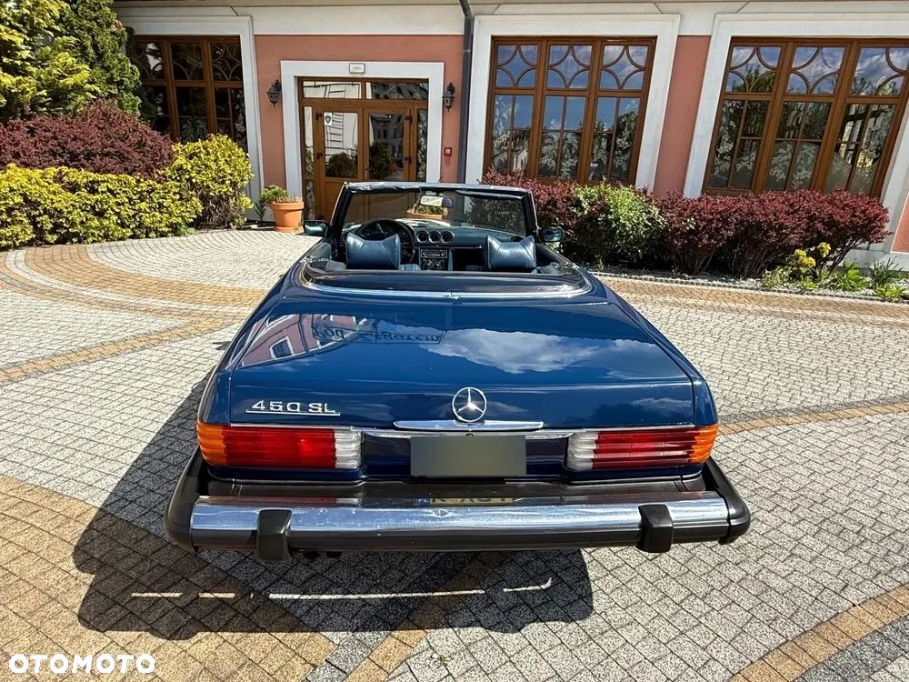 Mercedes-Benz SL - 9