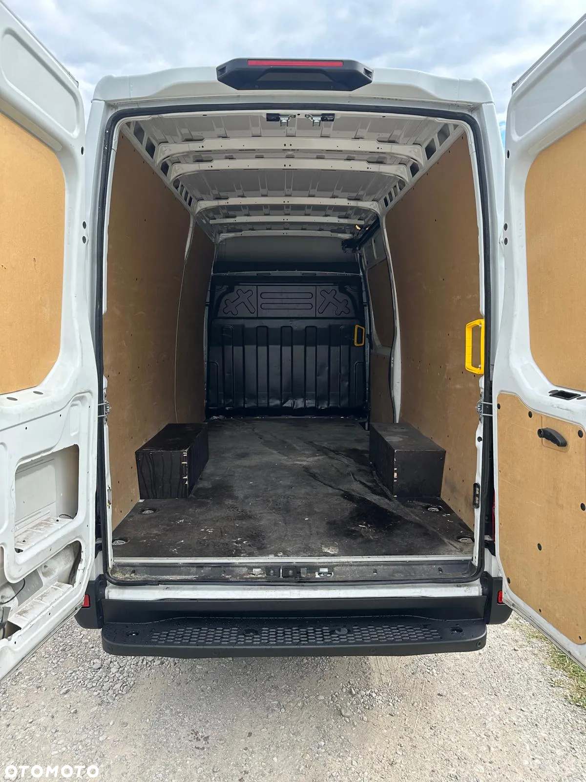 Iveco DAILY 2.3 MJTD 136 km L3H2*FV23%*2024r*Klima*PDC! - 14