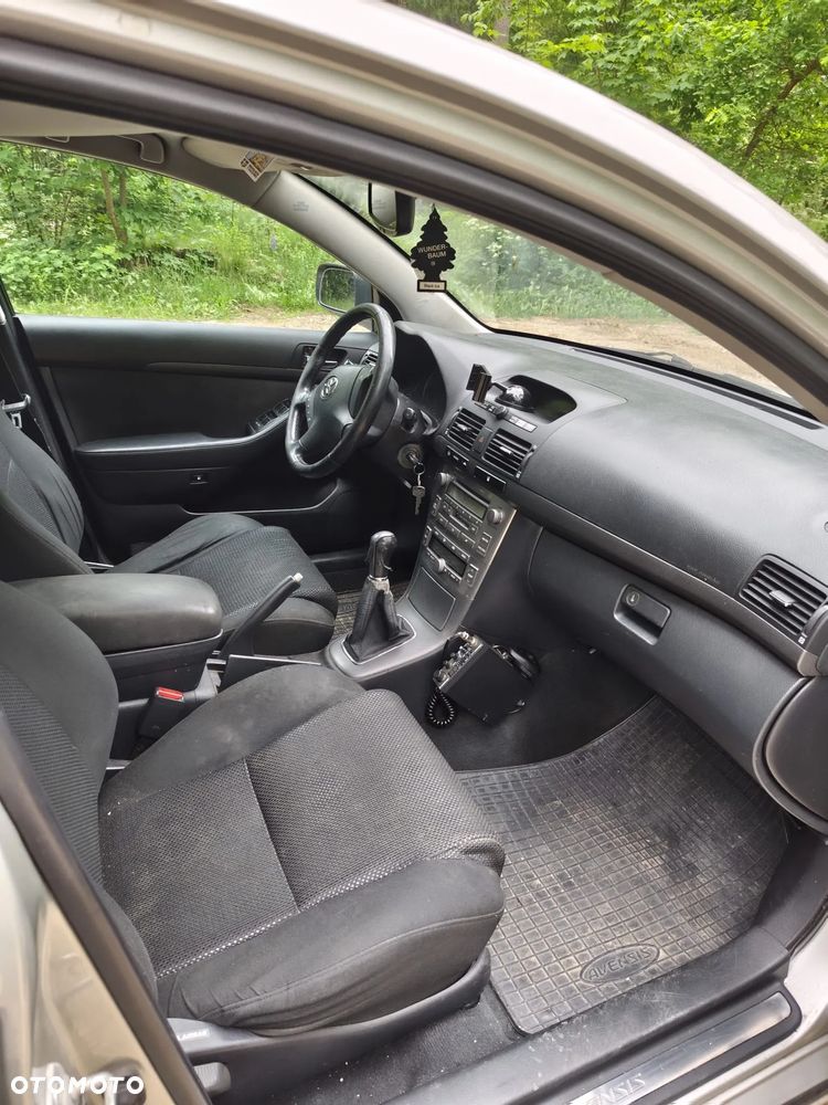 Toyota Avensis 2.0 D-4D Sol - 4
