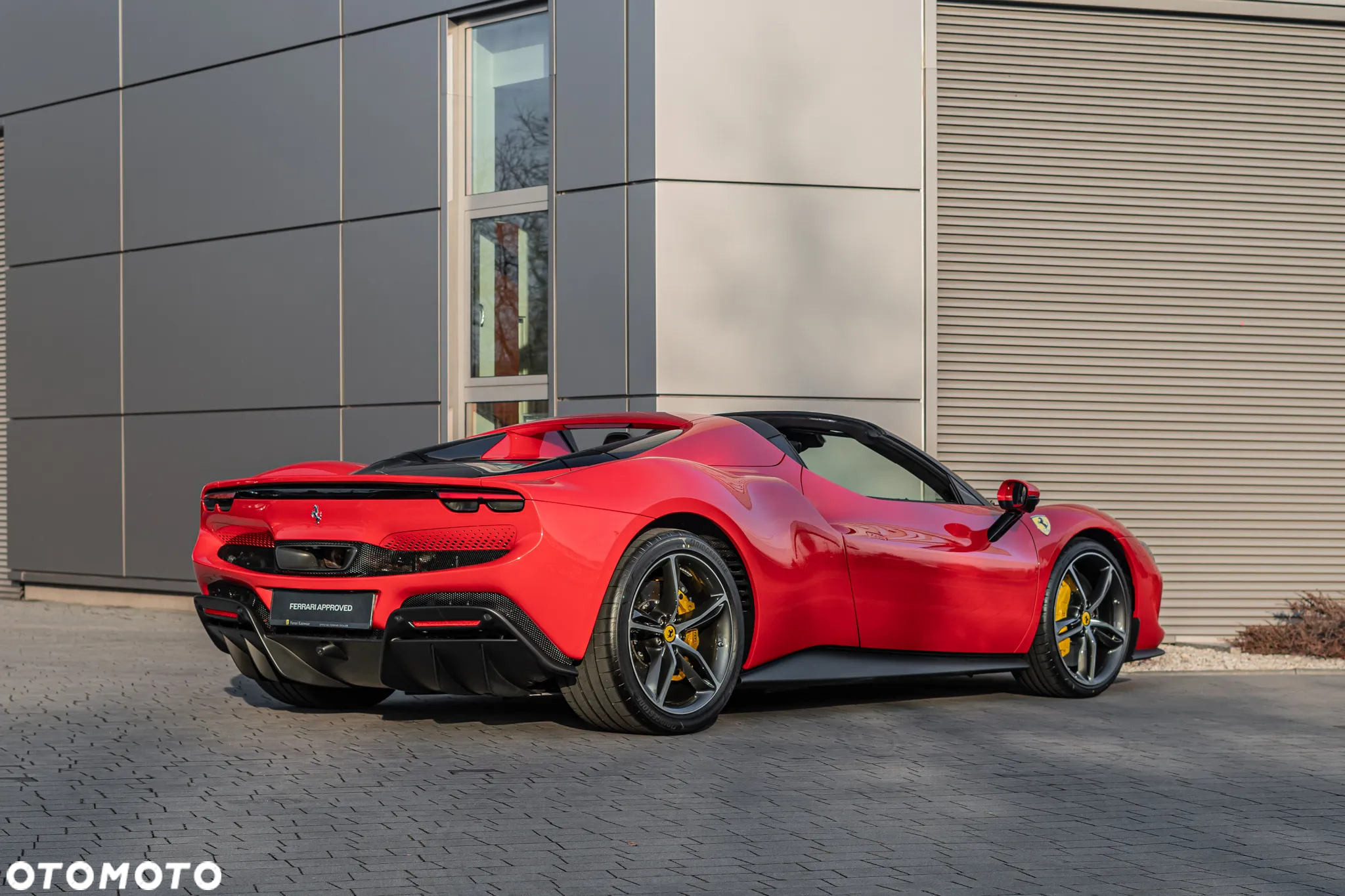 Ferrari 296 GTS - 3