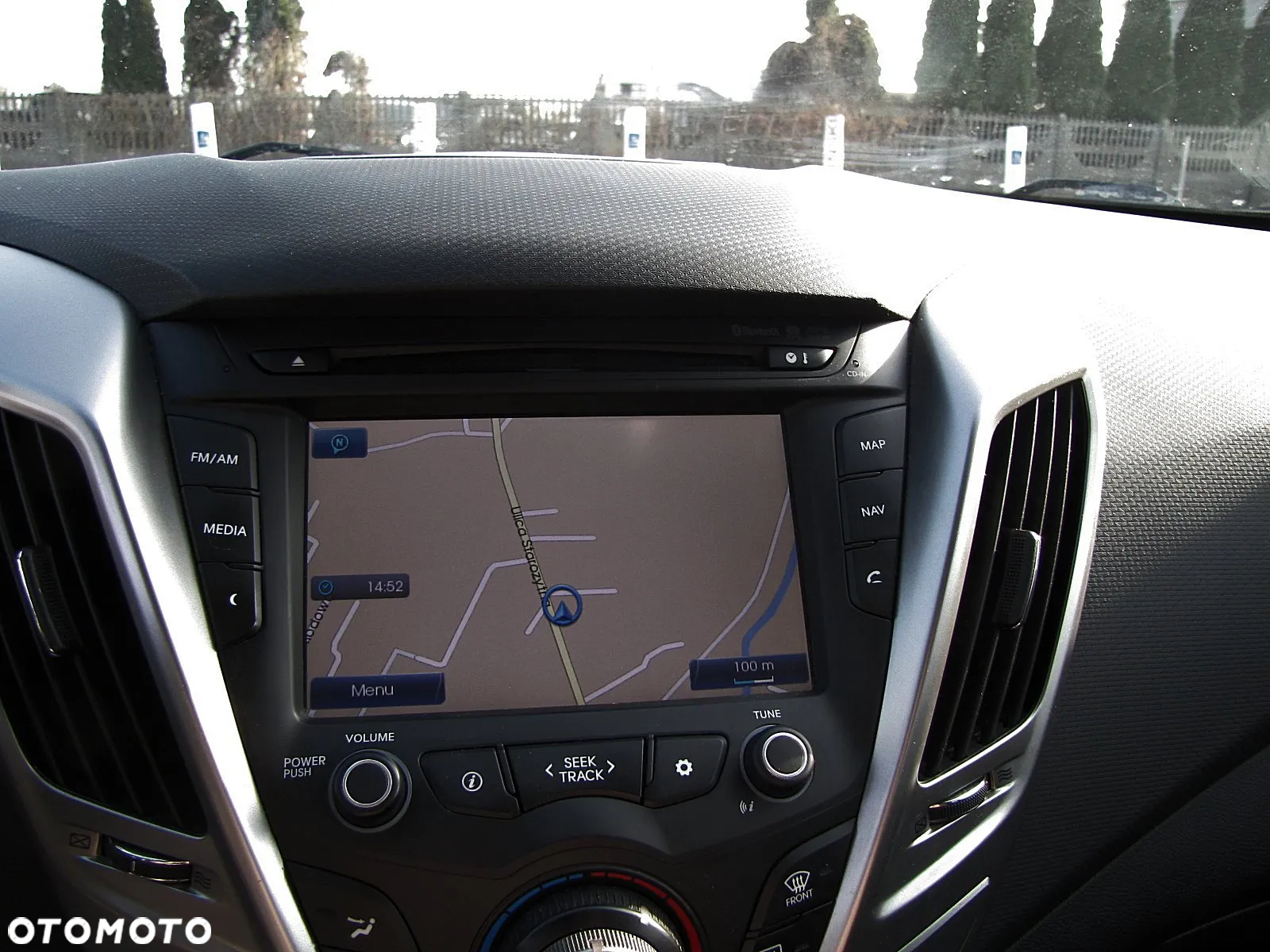 Hyundai Veloster 1.6 GDI Style - 18