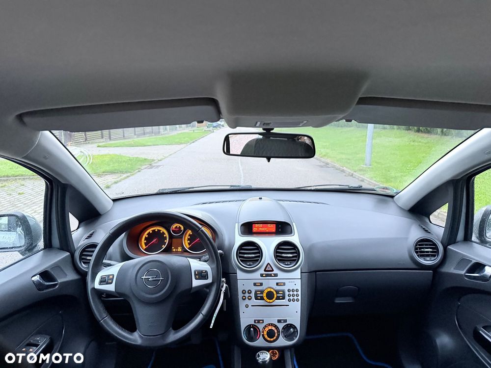 Opel Corsa - 11
