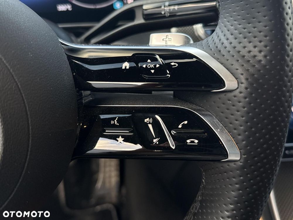 Mercedes-Benz GLC - 27