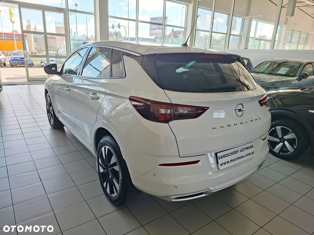 Opel Grandland 1.2 T Business Edition S&S - 6
