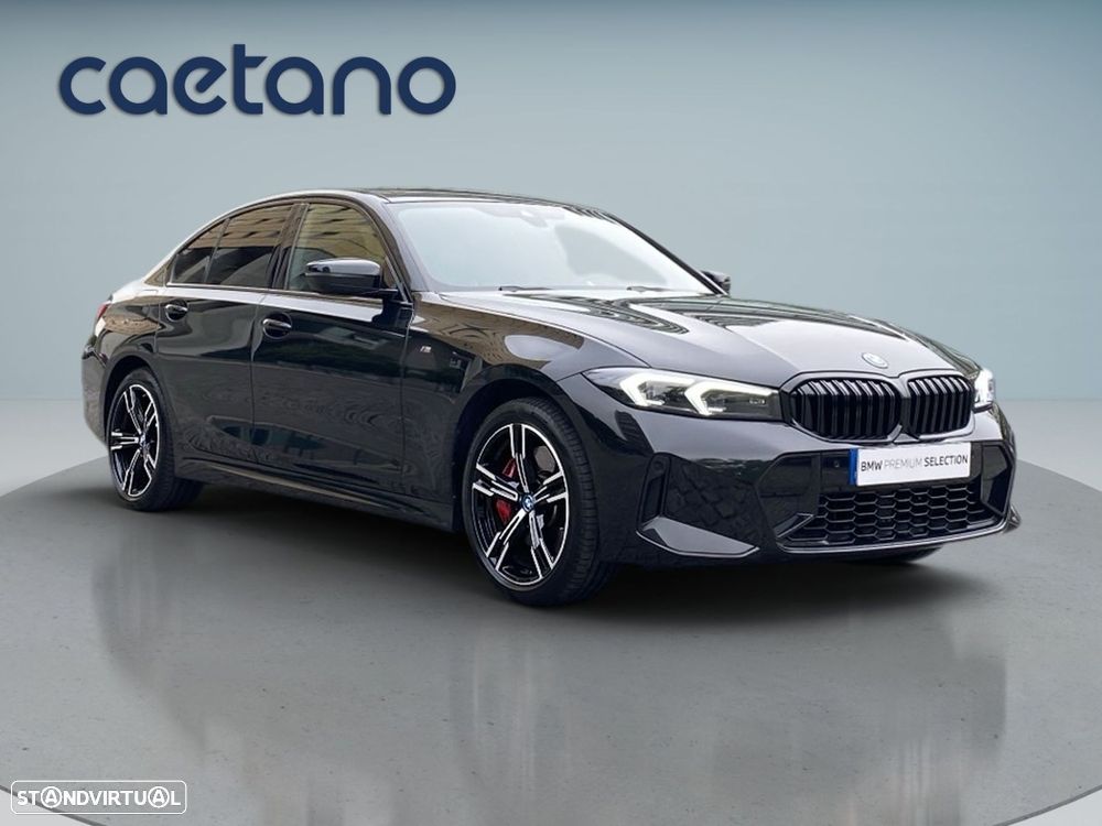 BMW 330 e Pack Desportivo M Pro Auto - 23