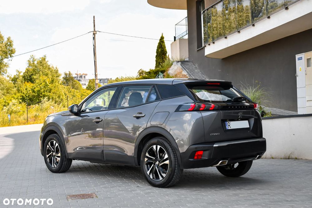 Peugeot 2008 1.2 PureTech GT Pack S&S - 6