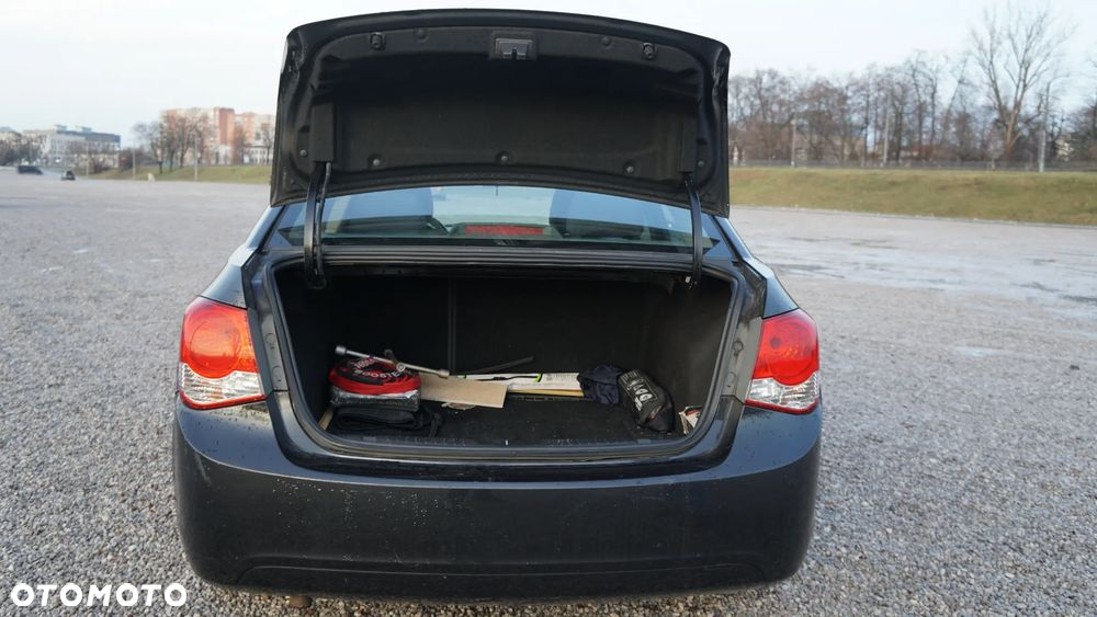 Chevrolet Cruze - 9