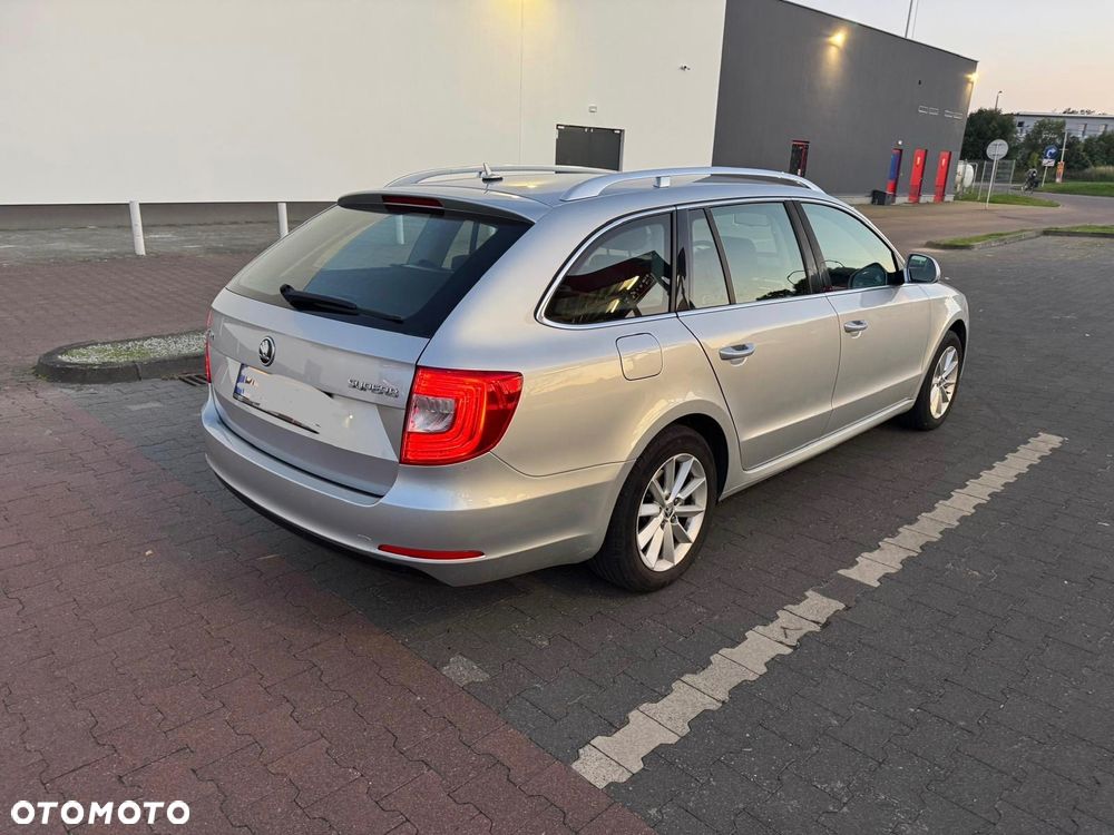 Skoda Superb 2.0 TDI Active - 4