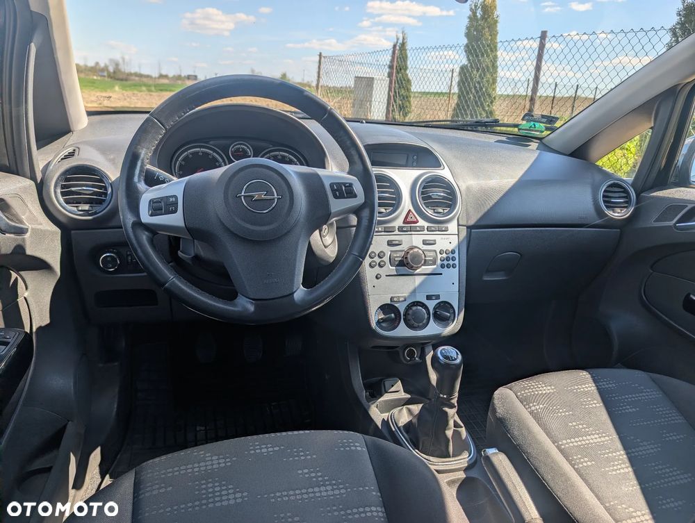 Opel Corsa 1.2 16V Color Edition - 28