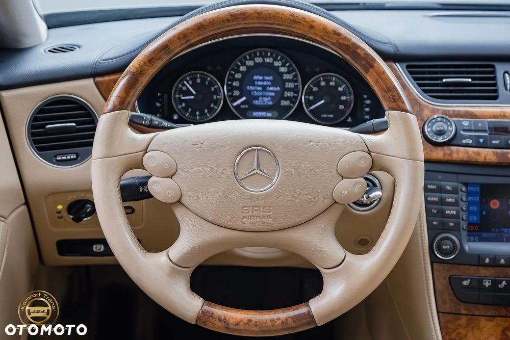 Mercedes-Benz CLS 500 - 16