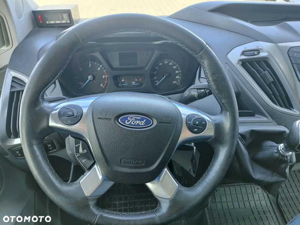Ford transit custom - 12