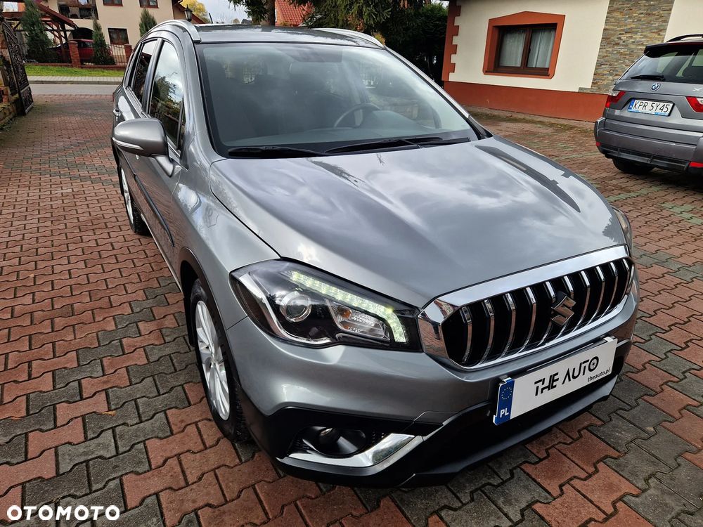 Suzuki SX4 S-Cross 1.4 T Premium 4WD - 40
