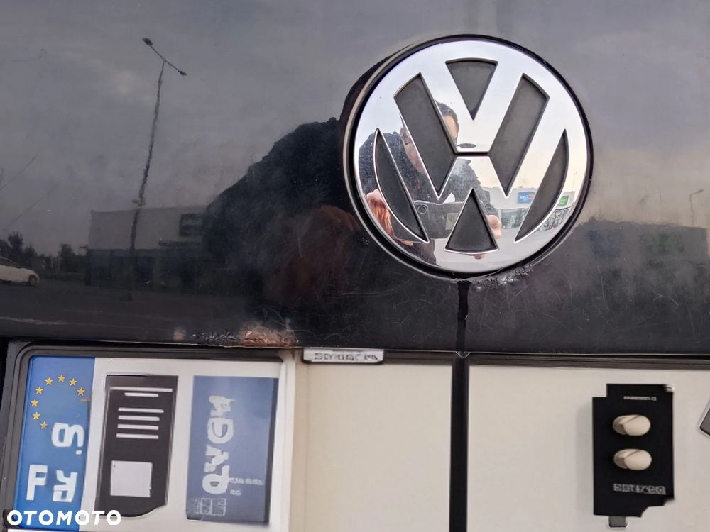 Volkswagen Touran - 9