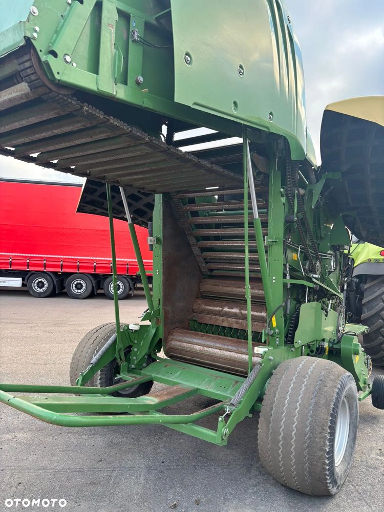 Krone Comprima V150 – prasa  zmiennokomorowa – 2018 –12688 Bel - 8