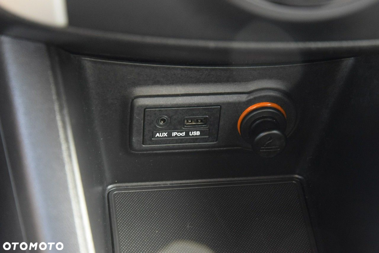 Kia Venga 1.4 CVVT Attract - 22