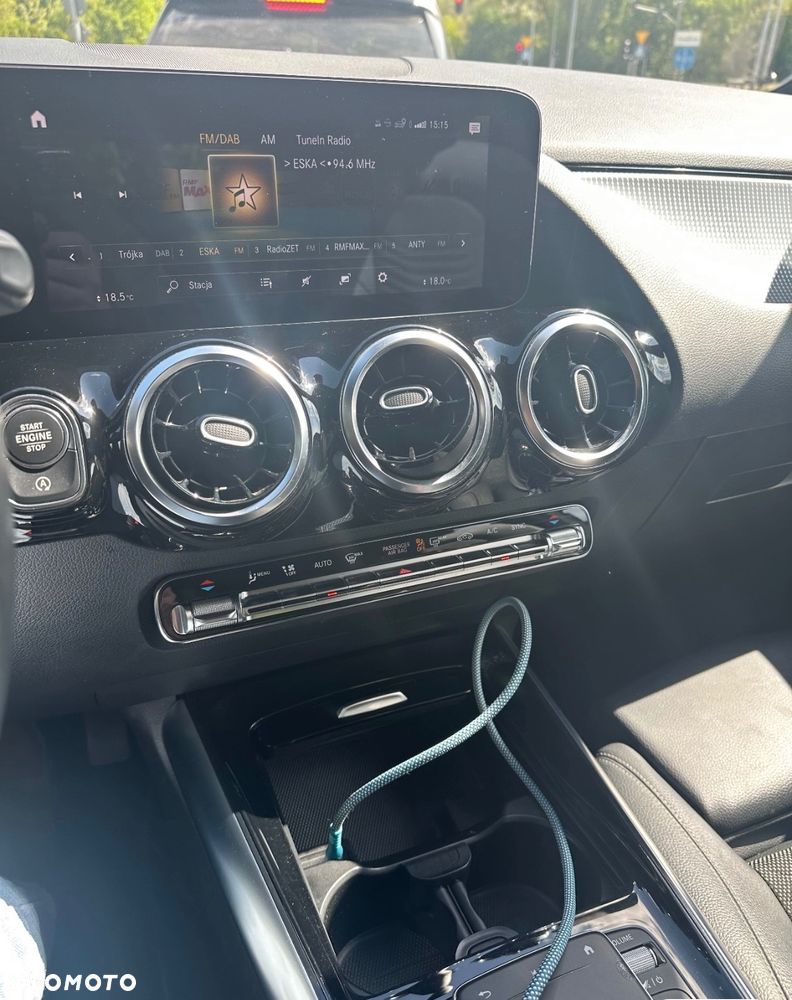 Mercedes-Benz GLA 200 Progressive - 12